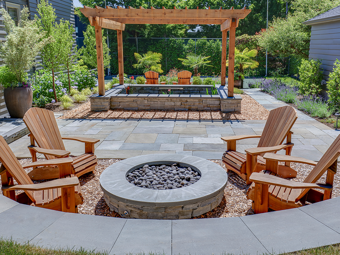 2020 Remodeling Excellence Winner, Landscape & Outdoor Living Excellence, Schulte Design Build, photo courtesy Levi Clark, Soundview Photography