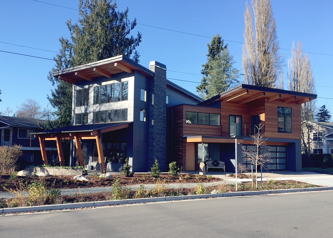 Karl Pauly's Issaquah Built Green 5-Star home exterior